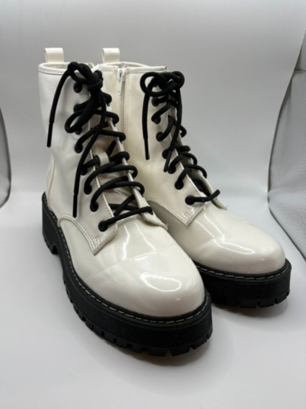 MADDEN New York white combat lace up boots